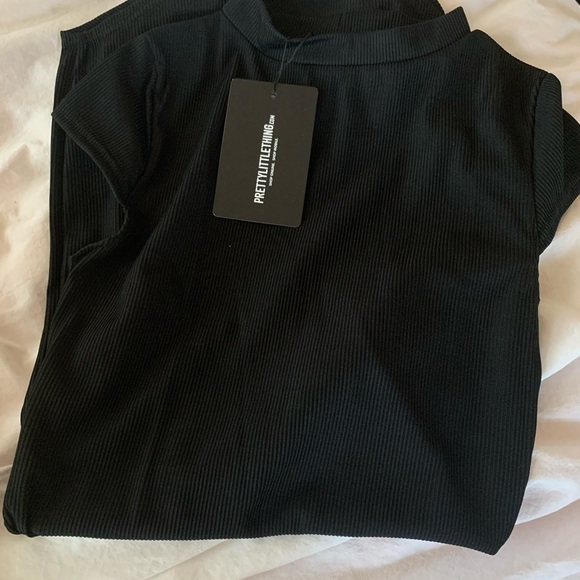 Pretty little thing black bodycon dress size US4